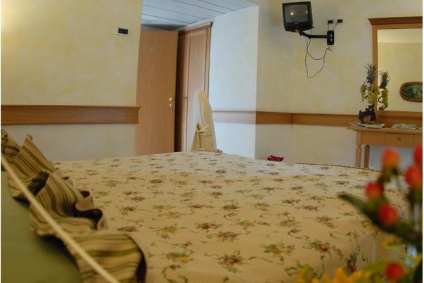 Hotel Pace San Giovanni Rotondo Pokój zdjęcie